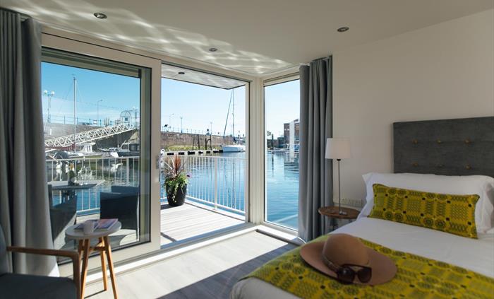 Floatel Rooms